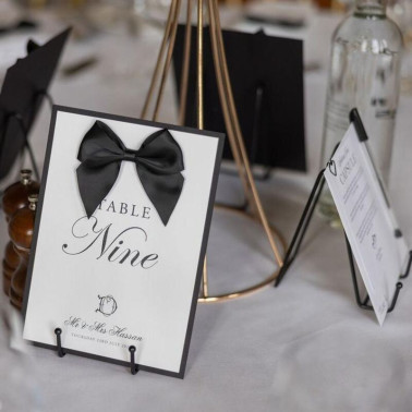 Bespoke wedding stationery design service for couples looking for personalised wedding invitations and luxury stationery.
